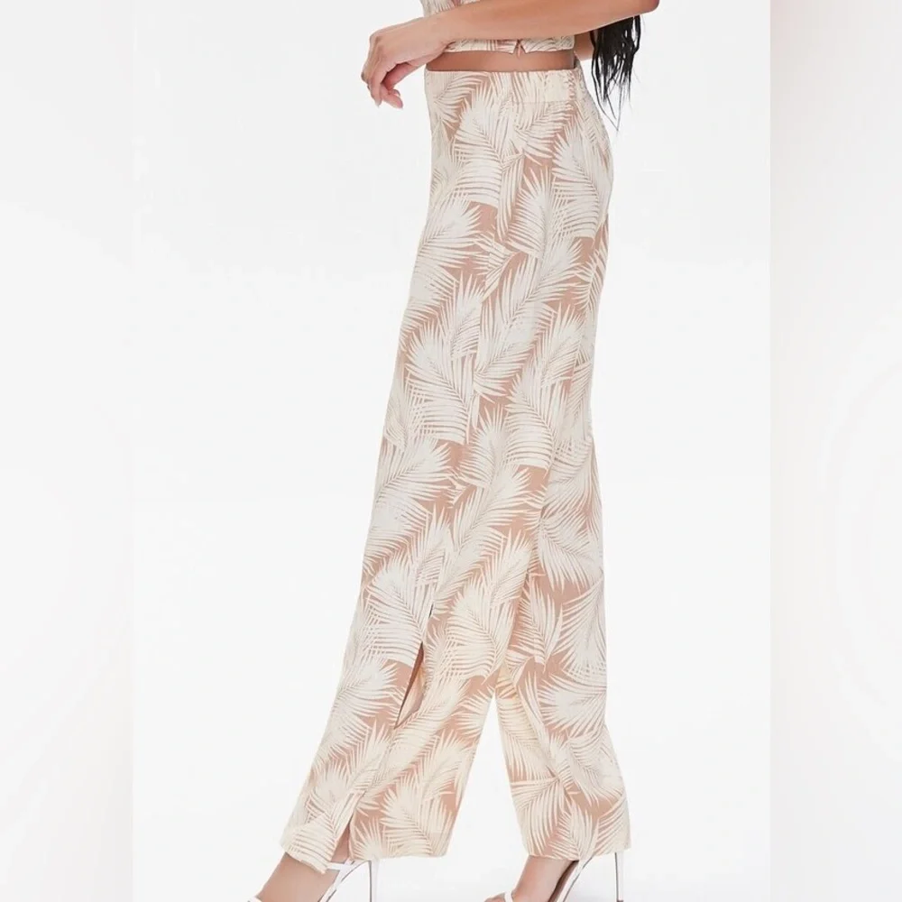 Forever21 Linen Blend Leaf Print Pants - Picture 3 of 5